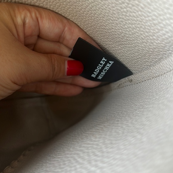 Badgley Mishka Tote Bag - Picture 6 of 7